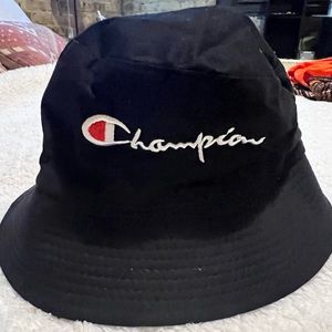 Champion bucket hat
